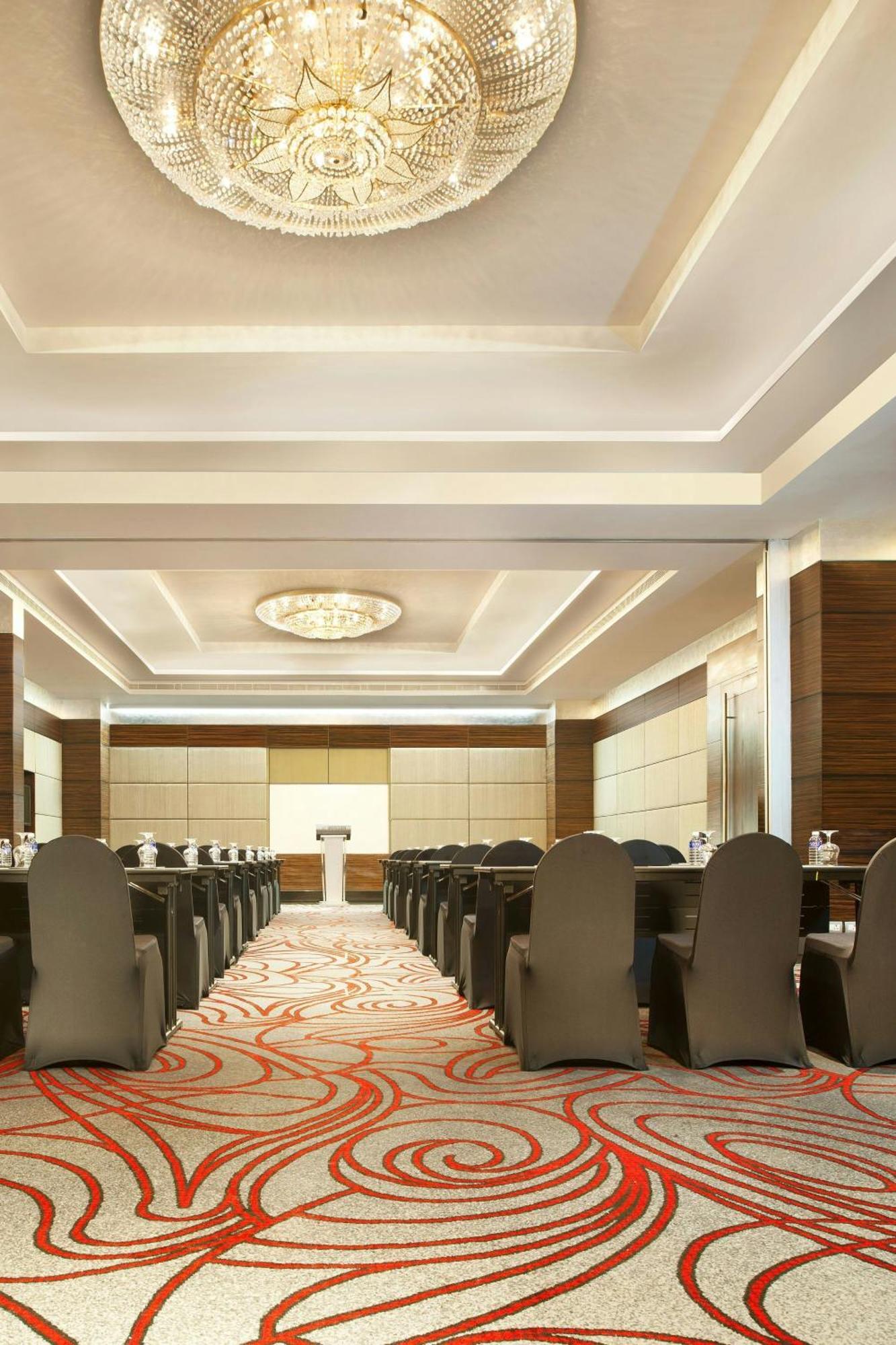 Le Meridien Coimbatore Extérieur photo